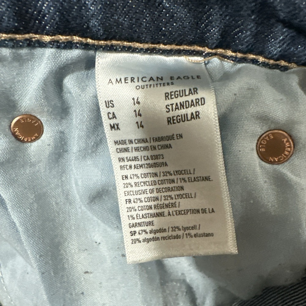 American Eagle Stretch Barrel Denim Jeans Women's 14 Stretch Curved Pockets Logo - Picture 3 of 11